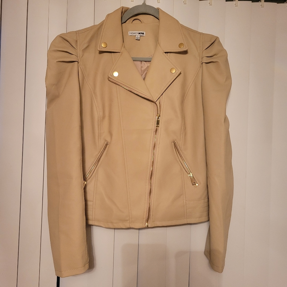 Fashion Nova Tan faux leather moto jacket. Size L